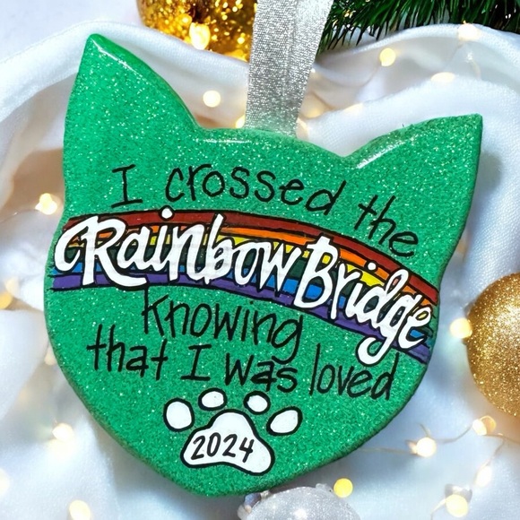 Purr-fect Tribute: Custom Hand-painted Rainbow Bridge Cat Ornament, Personalized - Picture 3 of 10